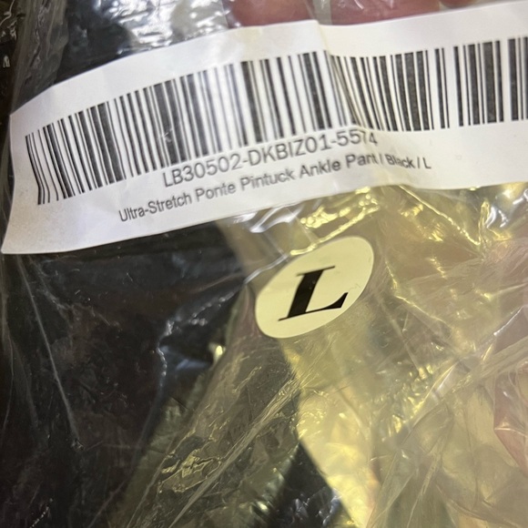 NEW QUINCE Ultra-Stretch Ponte Pintuck Ankle Pants SIZE: L - Picture 9 of 12